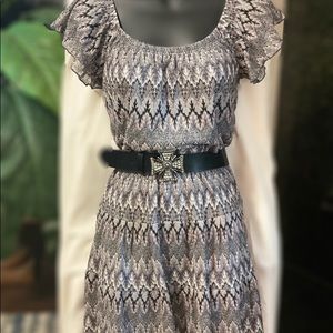 Sequin Hearts Feminine Dress Small